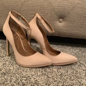 Beige suede heels